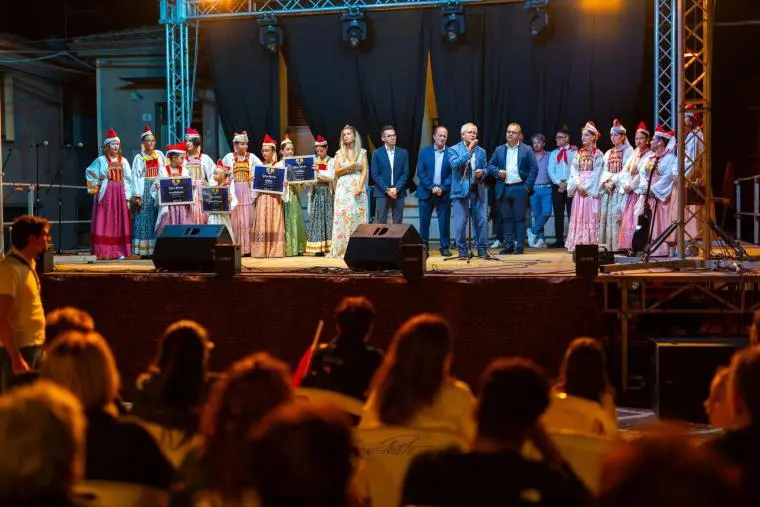 Sinfonia Arbëreshe, successo a Caraffa per la prima edizione  images Sinfonia Arbëreshe, successo a Caraffa per la prima edizione