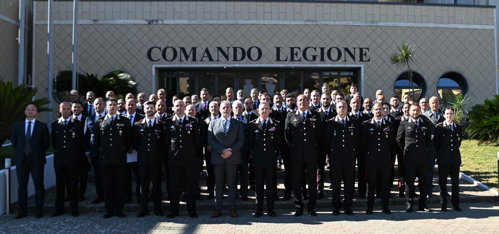 images Catanzaro, oggi il saluto di commiato del generale Sciuto al Comando provinciale 