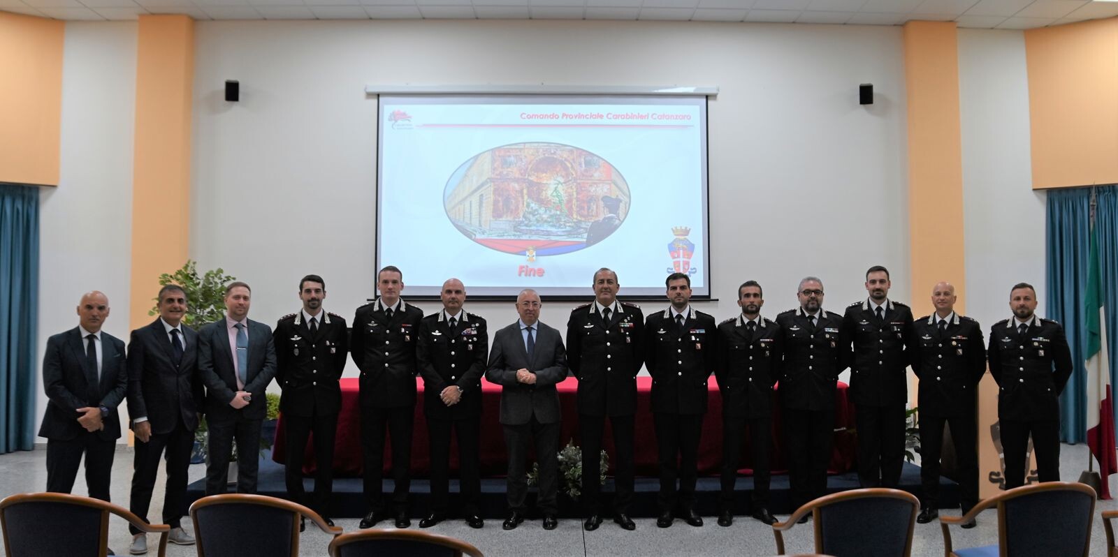 Il neo Prefetto di Catanzaro in visita al Comando della Legione Carabinieri Calabria images Il neo Prefetto di Catanzaro in visita al Comando della Legione Carabinieri Calabria