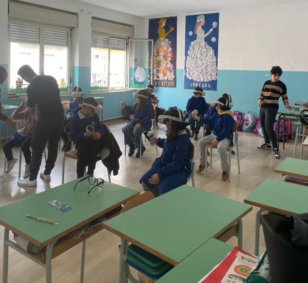 images Esperienza immersiva per le quarte classi della scuola primaria di Girifalco