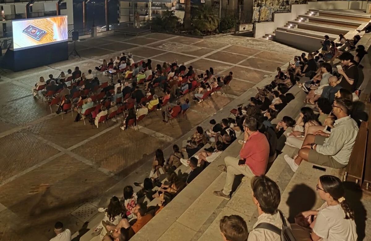 Catanzaro, il bilancio positivo della rassegna "da Margherita" tra cultura, condivisione e partecipazione images Catanzaro, il bilancio positivo della rassegna "da Margherita" tra cultura, condivisione e partecipazione