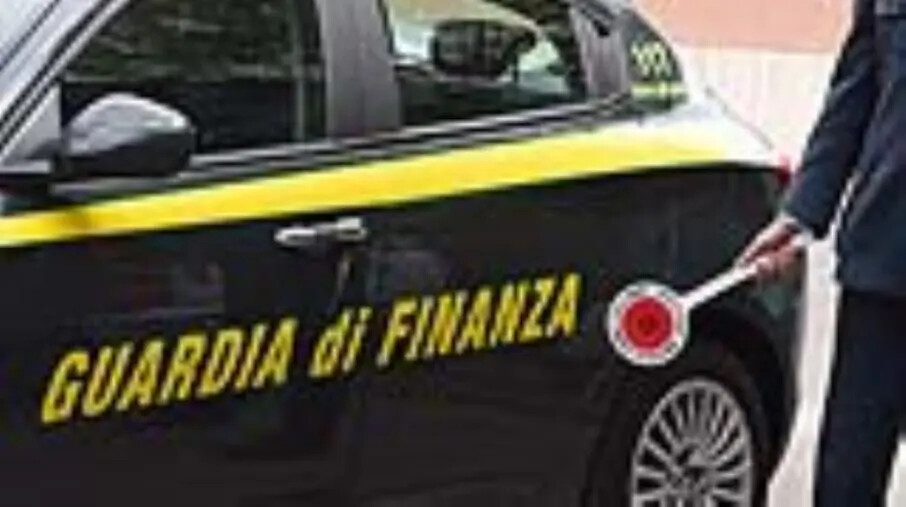 images Scoperto barbiere 'abusivo' nel Cosentino: lavorava senza pagare le tasse  