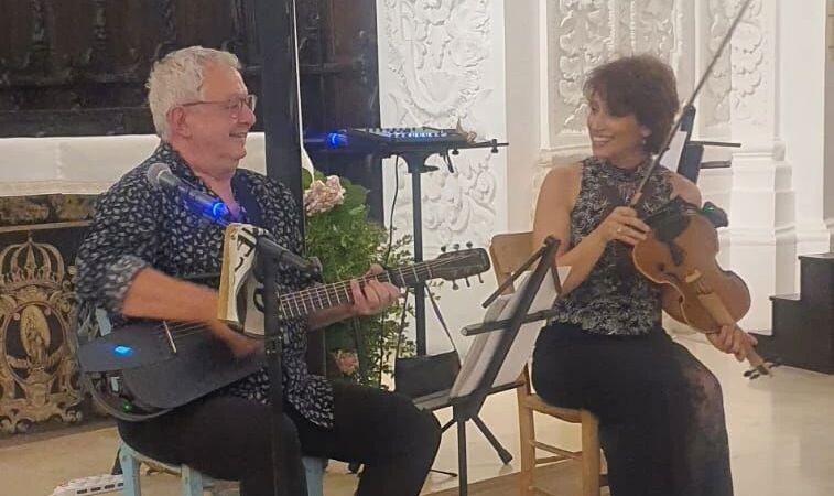 Taverna, musica ed emozione nella Chiesa di San Domenico: incanta il concerto di Piccirillo e Mazza images Taverna, musica ed emozione nella Chiesa di San Domenico: incanta il concerto di Piccirillo e Mazza