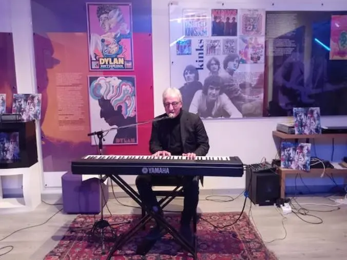 images Peppe Fonte presenta "La testa è donna": "E' l'album della maturità"  