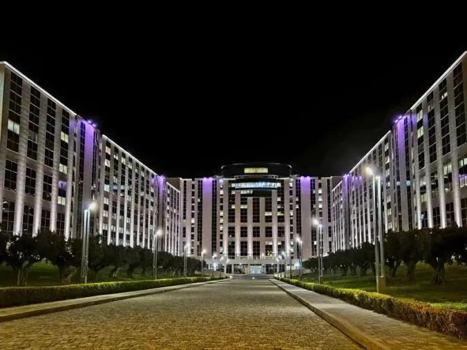 images Giornata internazionale della Donna, la Cittadella regionale si illumina di rosa