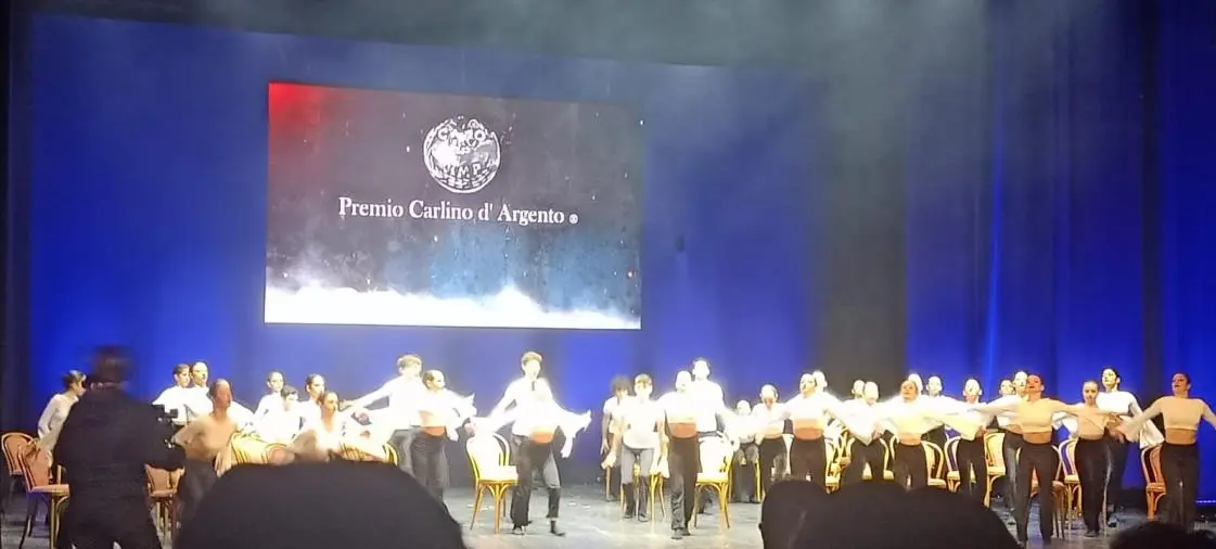 Catanzaro, al Politeama il Premio Carlino d'Argento: tanti i riconoscimenti per calabresi eccellenti images Catanzaro, al Politeama il Premio Carlino d'Argento: tanti i riconoscimenti per calabresi eccellenti