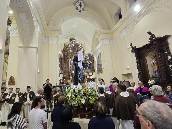 Lamezia celebra S. Antonio di Padova, Parisi: "Siamo chiamati ad esserci, nel mondo e nella storia, come comunità” images Lamezia celebra S. Antonio di Padova, Parisi: "Siamo chiamati ad esserci, nel mondo e nella storia, come comunità”