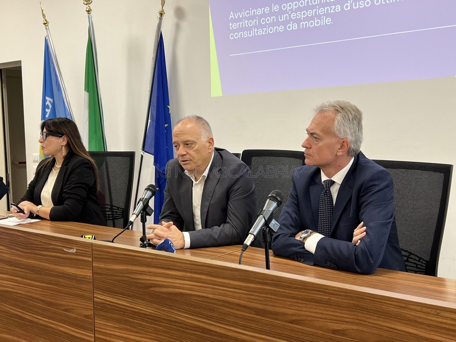 Regione, online il nuovo portale del CSR Calabria: "Informazioni più accessibili per chi lavora sul territorio" images Regione, online il nuovo portale del CSR Calabria: "Informazioni più accessibili per chi lavora sul territorio"