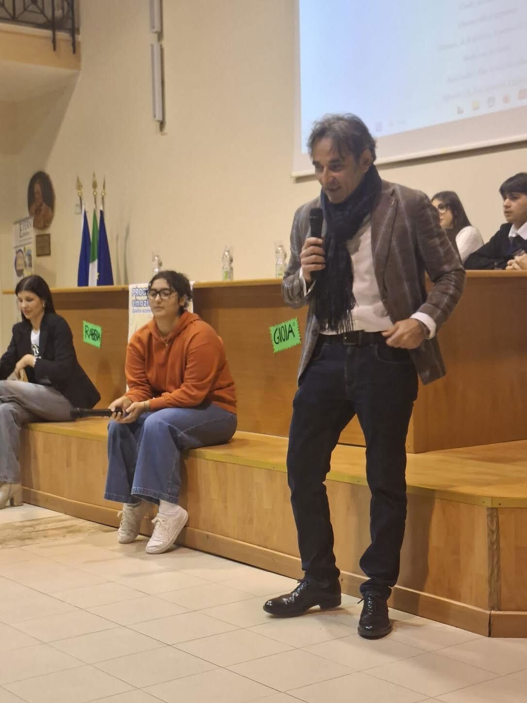 images Educazione emotiva, al Liceo “Fermi” di Catanzaro una giornata per conoscere e gestire le emozioni
