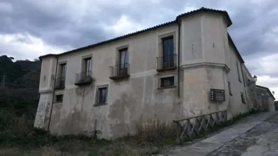 images Stalettì, causa in tribunale per la proprietà del "Casino Pepe", storica dimora del Settecento 