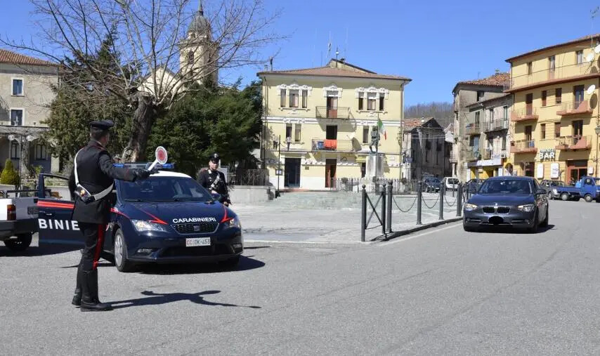 images Soveria Mannelli, controlli dei carabinieri: denunce e sequestri nel weekend 