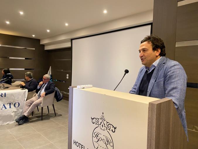 images Concessioni demaniali, l'assessore Orsomarso: "Impegnati per la difesa del settore"