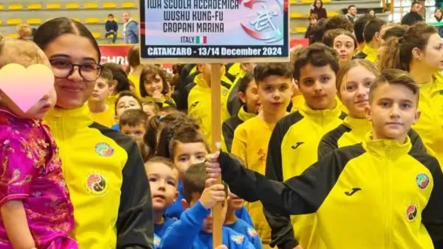 images Kung-fu, pioggia di medaglie al Cristhmas Dragon Wushu per la scuola del maestro Kaczmarski 