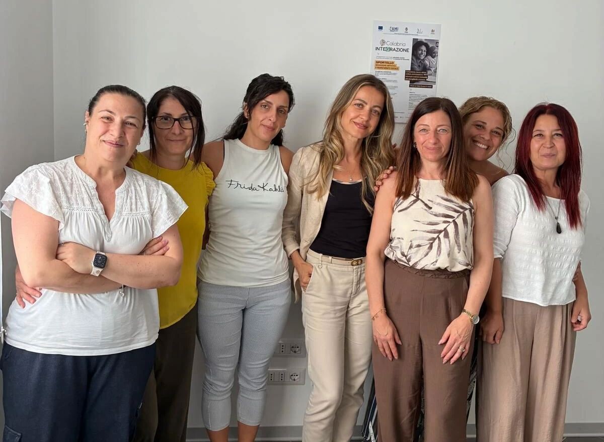 images Calabria inte(g)razione: 'Città solidale' apre un nuovo sportello a Davoli  per l'inclusione dei migranti