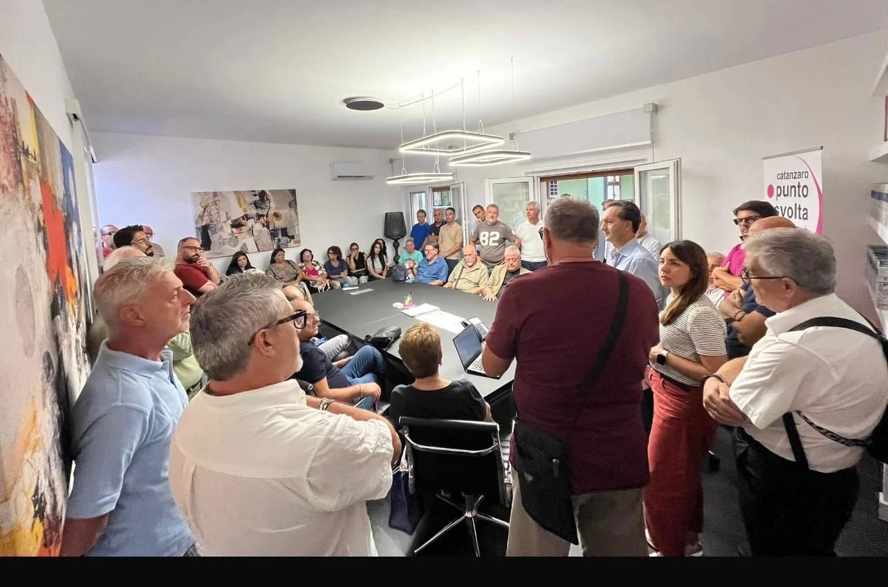 Autonomia differenziata, l'appello di Catanzaro Punto di Svolta ai parlamentari del Sud: "Non svendete i diritti dei meridionali"