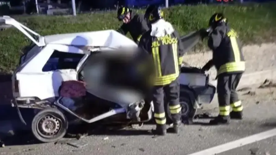 Incidente sulla 106: cinquantaduenne di Botricello morto nel Crotonese images Incidente sulla 106: cinquantaduenne di Botricello morto nel Crotonese