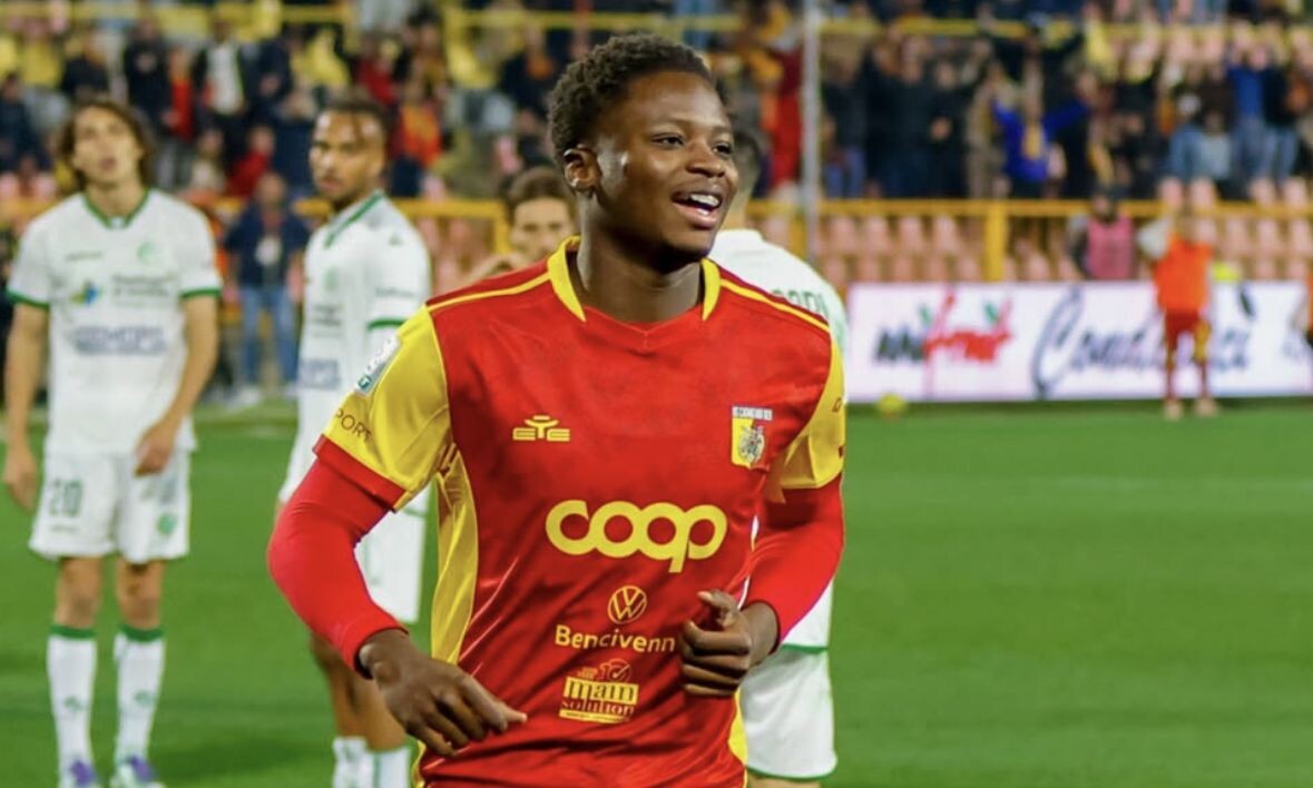 images Us Catanzaro, Polito sulla trattativa Cisse: "Il ragazzo ha voluto continuare a vestire i nostri colori"