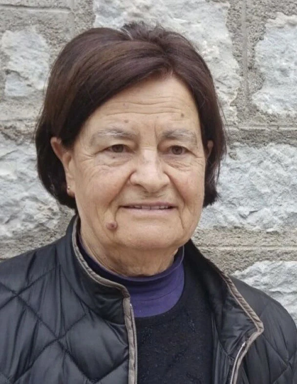 L'insegnante molisana Maria Luciana Porrone dedica la poesia  “Amore calabro” a Soverato

