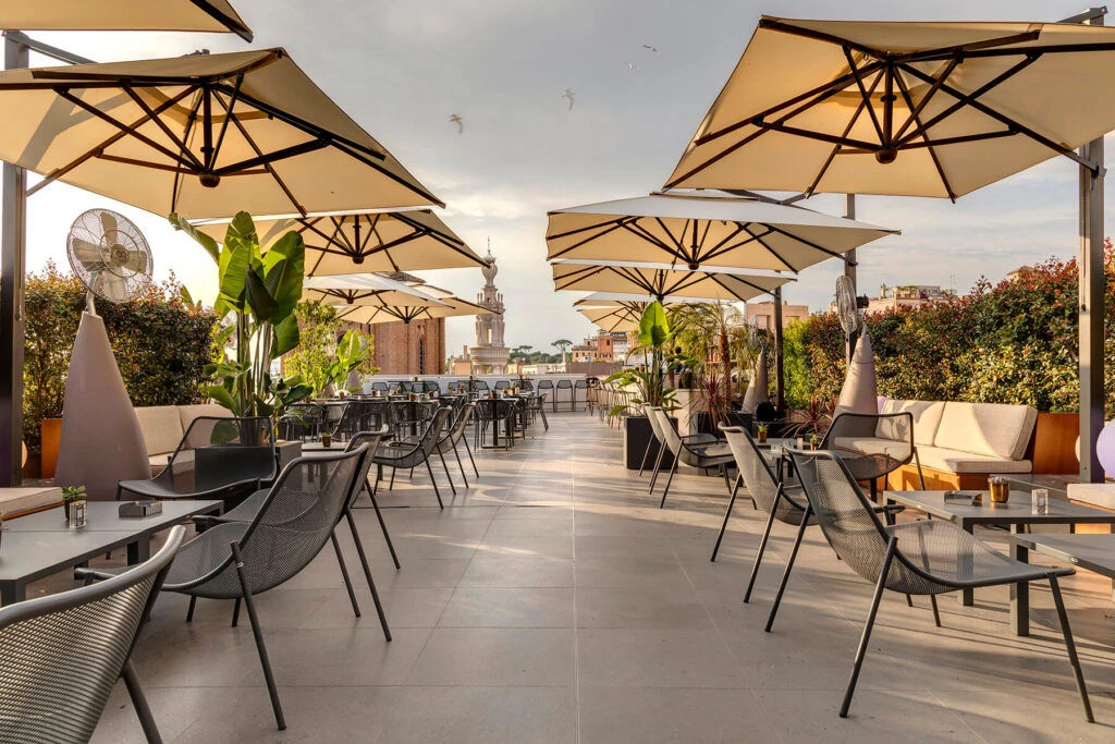 Arredi che fanno la differenza: il contract nel food e nell’ospitalità tra Calabria e resto d’Italia