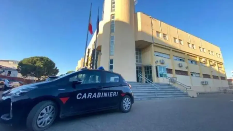 Calci e pugni ad un'anziana per denaro, un arresto nel Crotonese