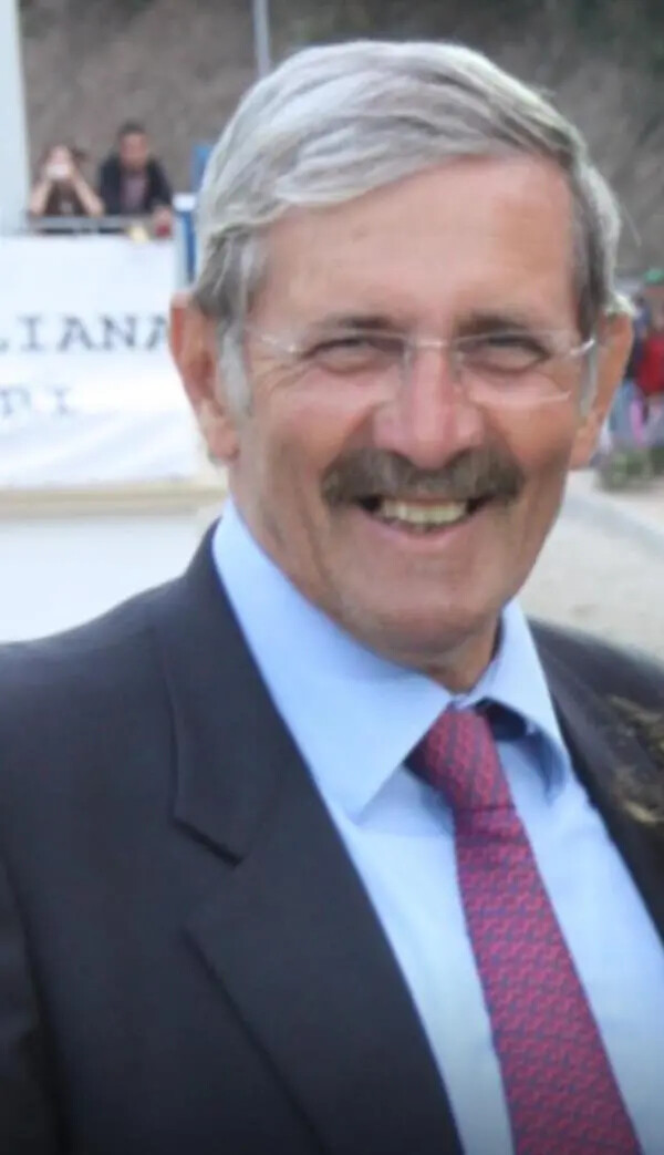 images Addio a Traversa, il politico dal sorriso sincero e lungimirante che non aveva nemici