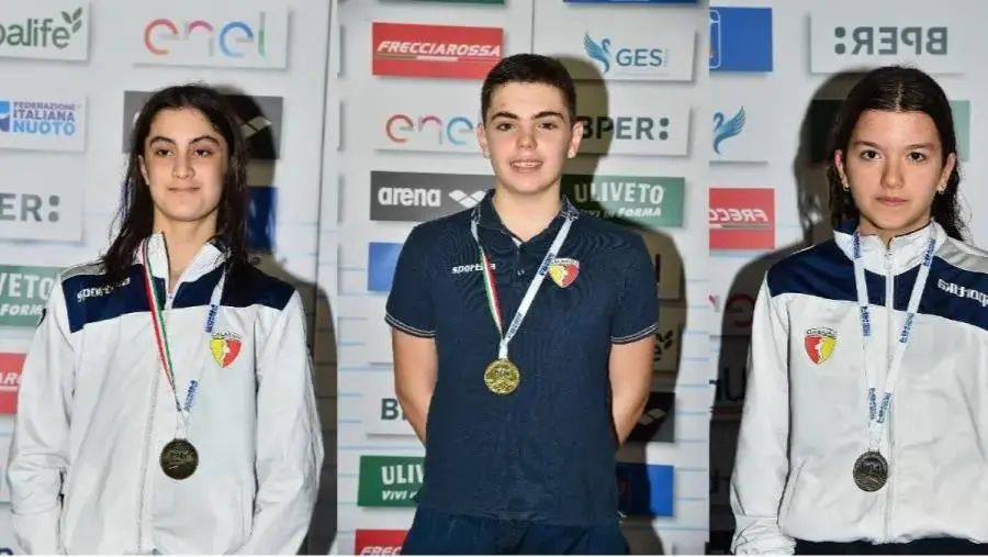 Nuoto salvamento, 5 medaglie ai Campionati italiani: la Calabria Swim Race cala il pokerissimo  images Nuoto salvamento, 5 medaglie ai Campionati italiani: la Calabria Swim Race cala il pokerissimo