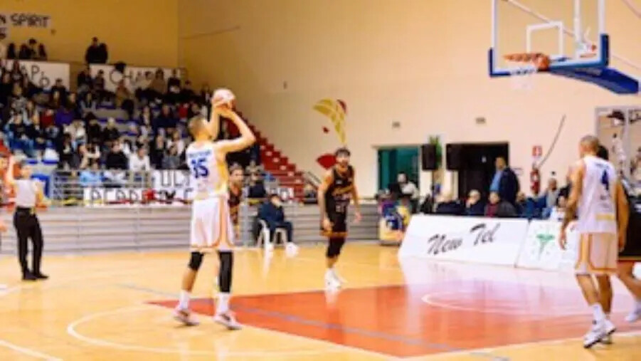 images Basket Academy sul filo della sirena la spunta sulla coriacea Pallanestro Antoniana 88-86
