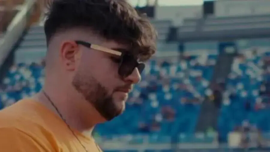 Il pianista girifalcese Giuseppe Stranieri incanta il pubblico al tour di "Ultimo" images Il pianista girifalcese Giuseppe Stranieri incanta il pubblico al tour di "Ultimo"