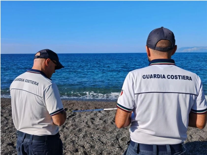 Scalea, sequestro di rifiuti in un'area demaniale marittima occupata abusivamente 