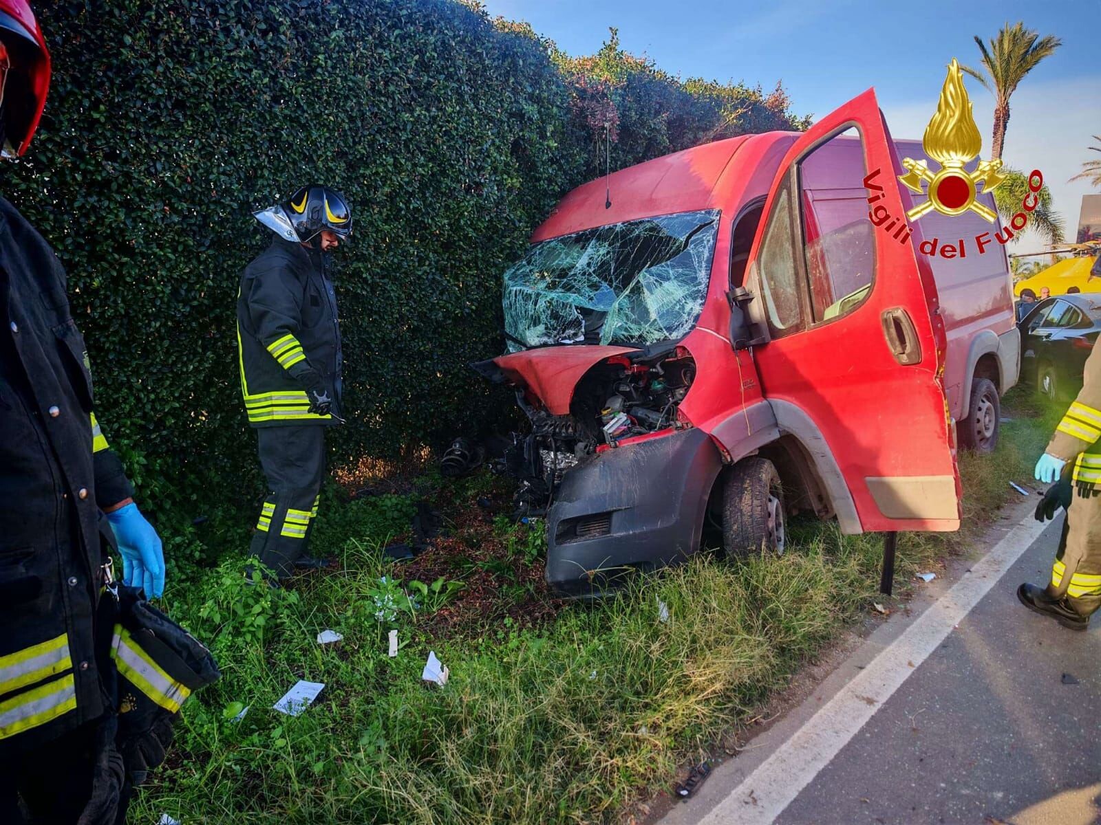 Vibo, scontro frontale: ferito uno dei conducenti images Vibo, scontro frontale: ferito uno dei conducenti