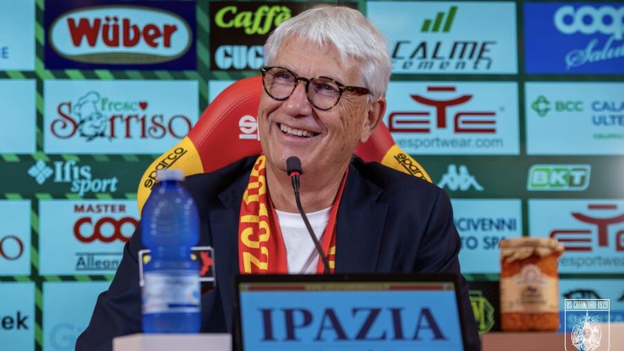 images Il presidente Noto: “Prima la salvezza, ma la squadra è molto competitiva”