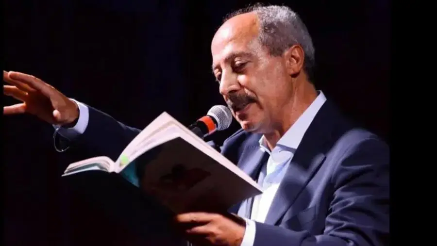 images Allo scrittore calabrese Carmine Abate il Premio letterario internazionale Casinò di Sanremo A. Semeria