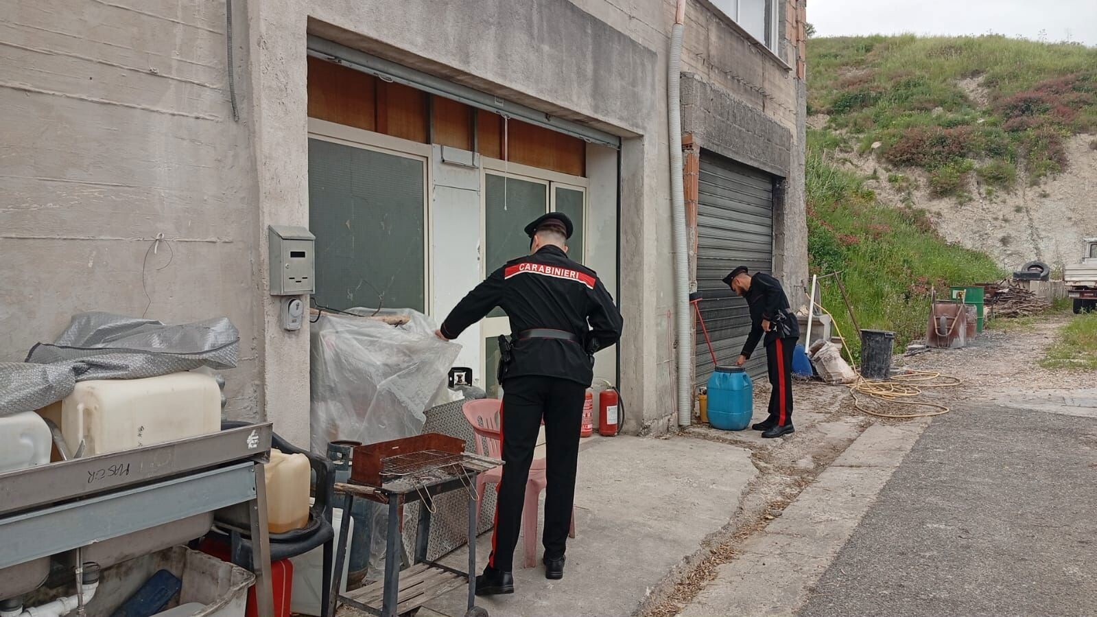 images Panificio chiuso nel Soveratese: locali sporchi e alimenti senza tracciabilità