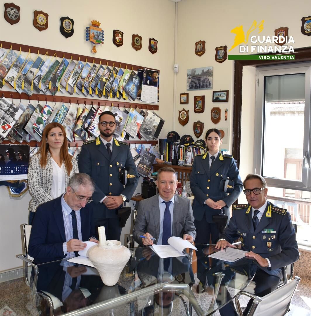 images Contrasto dei reati tributari: siglato a Vibo accordo tra  Procura, Guardia di Finanza e Agenzia delle Entrate 