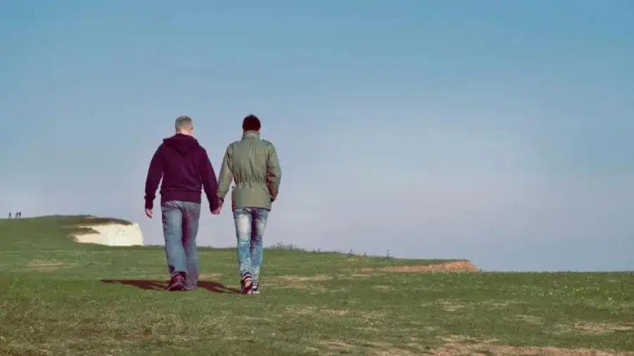 Omofobia a Cosenza, minacce a una coppia gay images Omofobia a Cosenza, minacce a una coppia gay