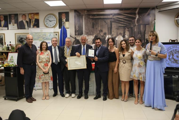 Al BergaFest di Reggio, premio speciale per il ricercatore Musolino dell'Umg images Al BergaFest di Reggio, premio speciale per il ricercatore Musolino dell'Umg