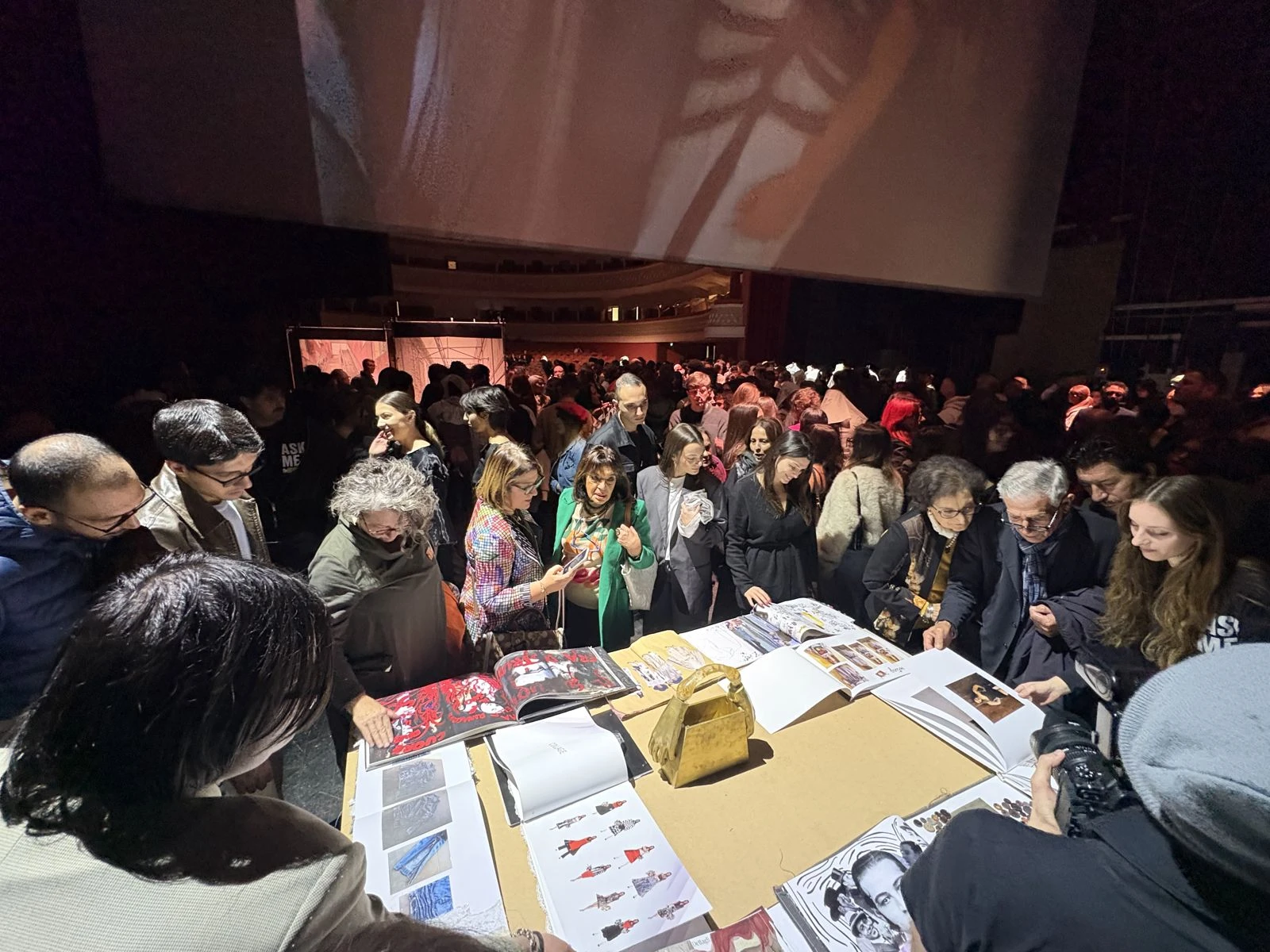 Aba Fashion Show, la creatività dei giovani vibra sul palco del Politeama