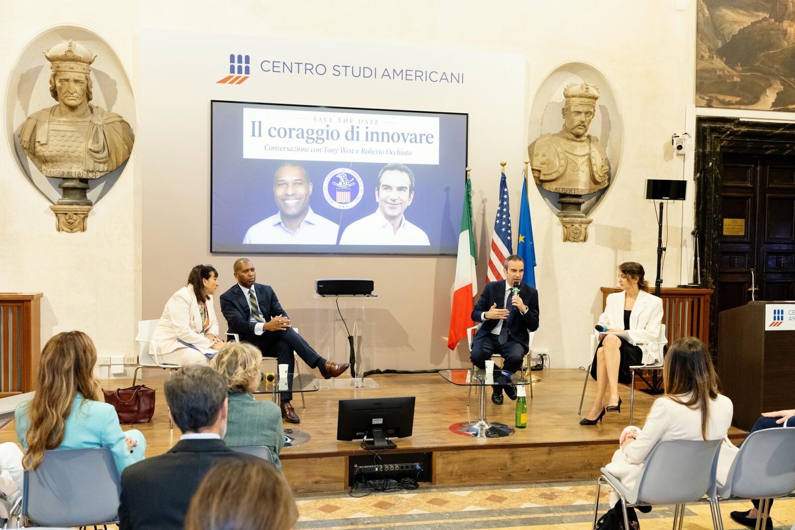 images Sanità, Occhiuto: "Nasce il 'Social Taxi', il trasporto gratuito per smaltire liste d’attesa"