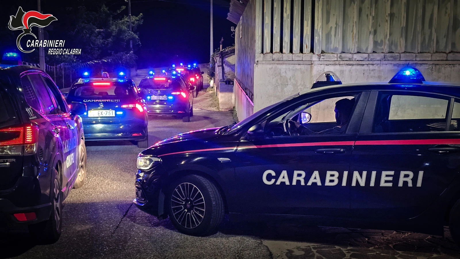 Auto rubate e smontate a Reggio Calabria, blitz nel quartiere Arghillà 