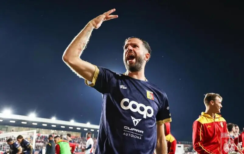 images Il corsivo giallorosso. E ora "anema e core" guardando oltre...l'infinito 