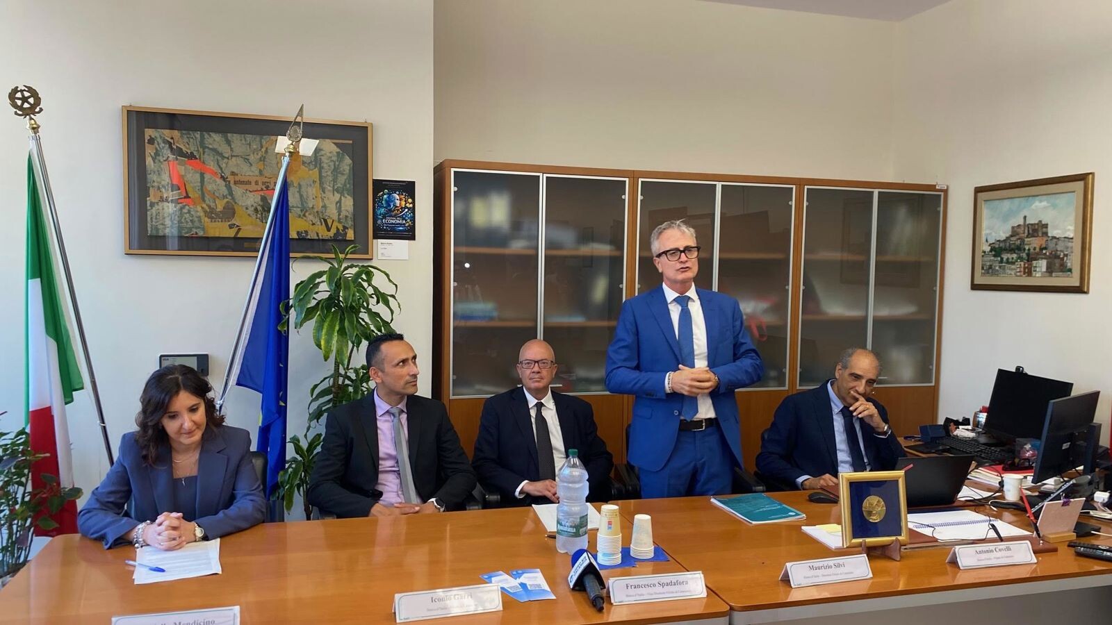 Presentato il Rapporto Bankitalia: economia in crescita, ma restano le sfide su innovazione, lavoro e turismo
images Presentato il Rapporto Bankitalia: economia in crescita, ma restano le sfide su innovazione, lavoro e turismo