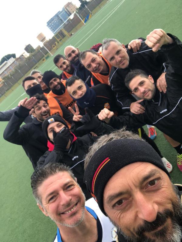 Al “Curto” scendono in campo le vecchie glorie del calcio di Catanzaro Lido images Al “Curto” scendono in campo le vecchie glorie del calcio di Catanzaro Lido