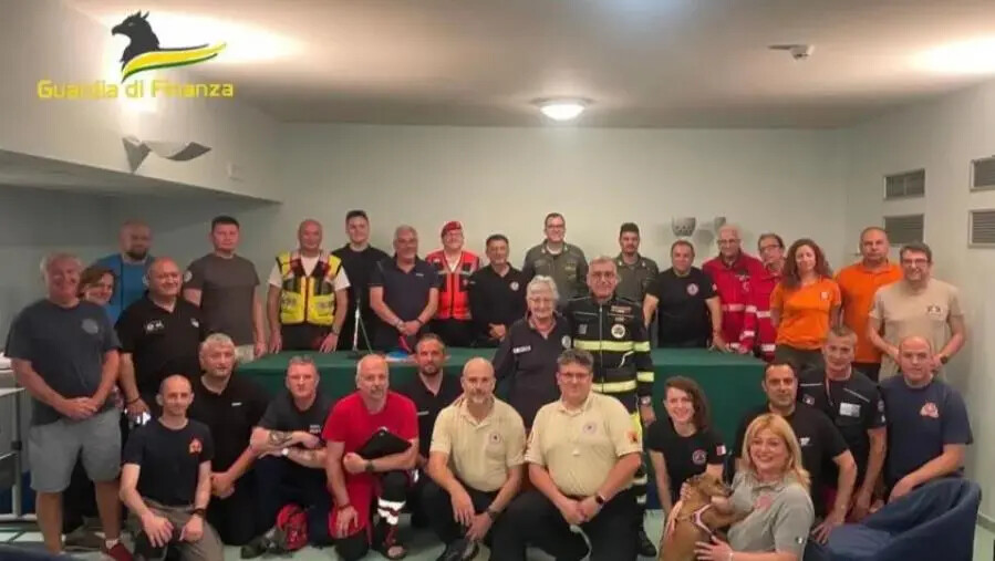 images La Guardia di Finanza all’esercitazione di ProCiv “RESCUE 2024” dell’associazione Edelweiss di Soverato  