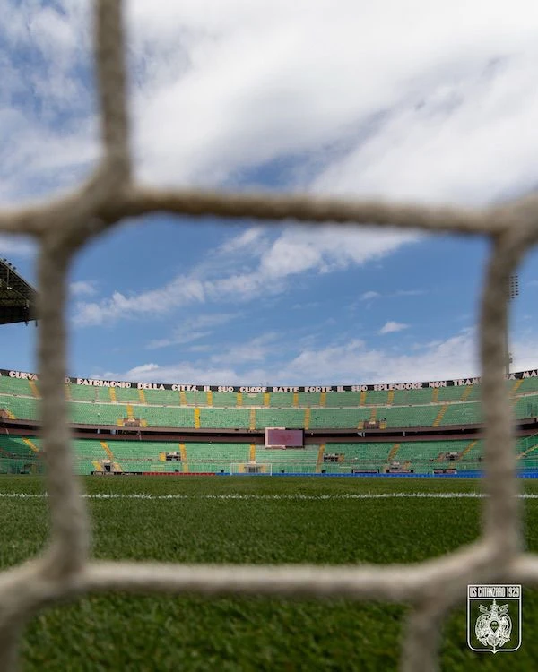 Serie BKT, Palermo e Catanzaro in campo alle 15: le formazioni ufficiali
