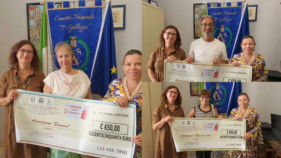 images Convitto “Galluppi”, consegnato a tre associazioni il ricavato dei “Mercatini di Natale”
