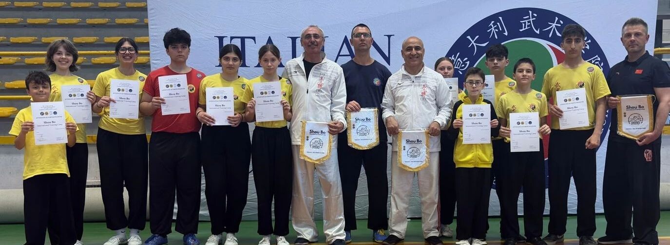 images Shou Bo International Training Camp: Scuola Accademica Wushu Kungfu Shen Xin presente!