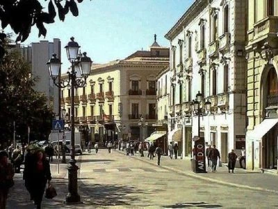 Catanzaro, domenica 14 dicembre area pedonale nel centro storico 