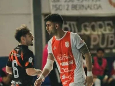 La Nausicaa C5  annuncia il ritorno di Carlo Donato, laterale offensivo di ruolo ala pivot, al club rossoblù 