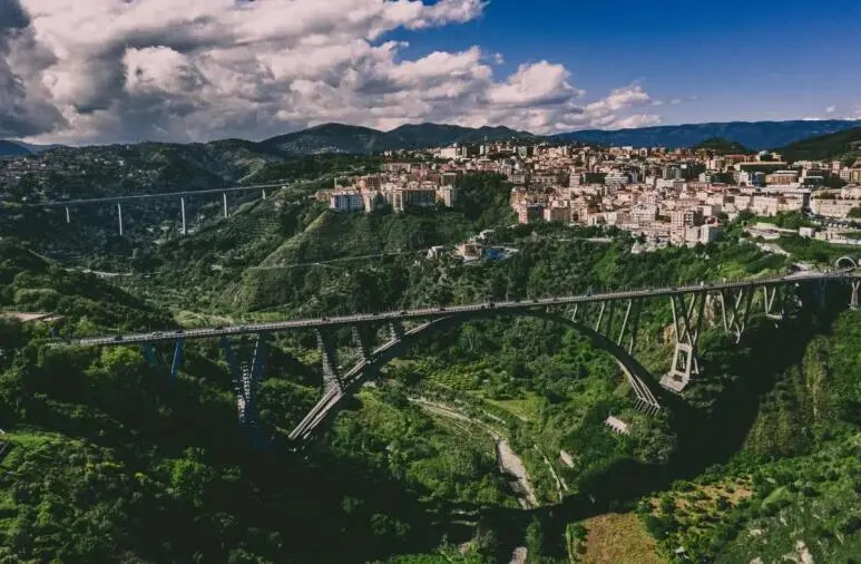 L'editoriale. Catanzaro che città è? La politica tutta rivaluti il proprio ruolo images L'editoriale. Catanzaro che città è? La politica tutta rivaluti il proprio ruolo