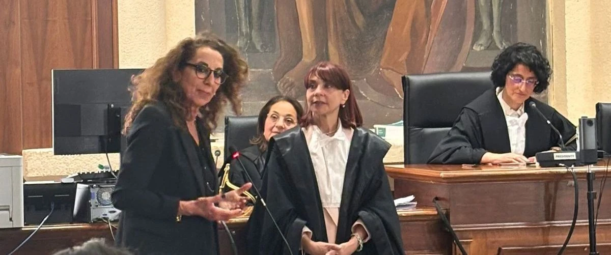 Lacrime e applausi a Vibo: parte la sfida di Abigail Mellace alla presidenza del Tribunale (VIDEO)